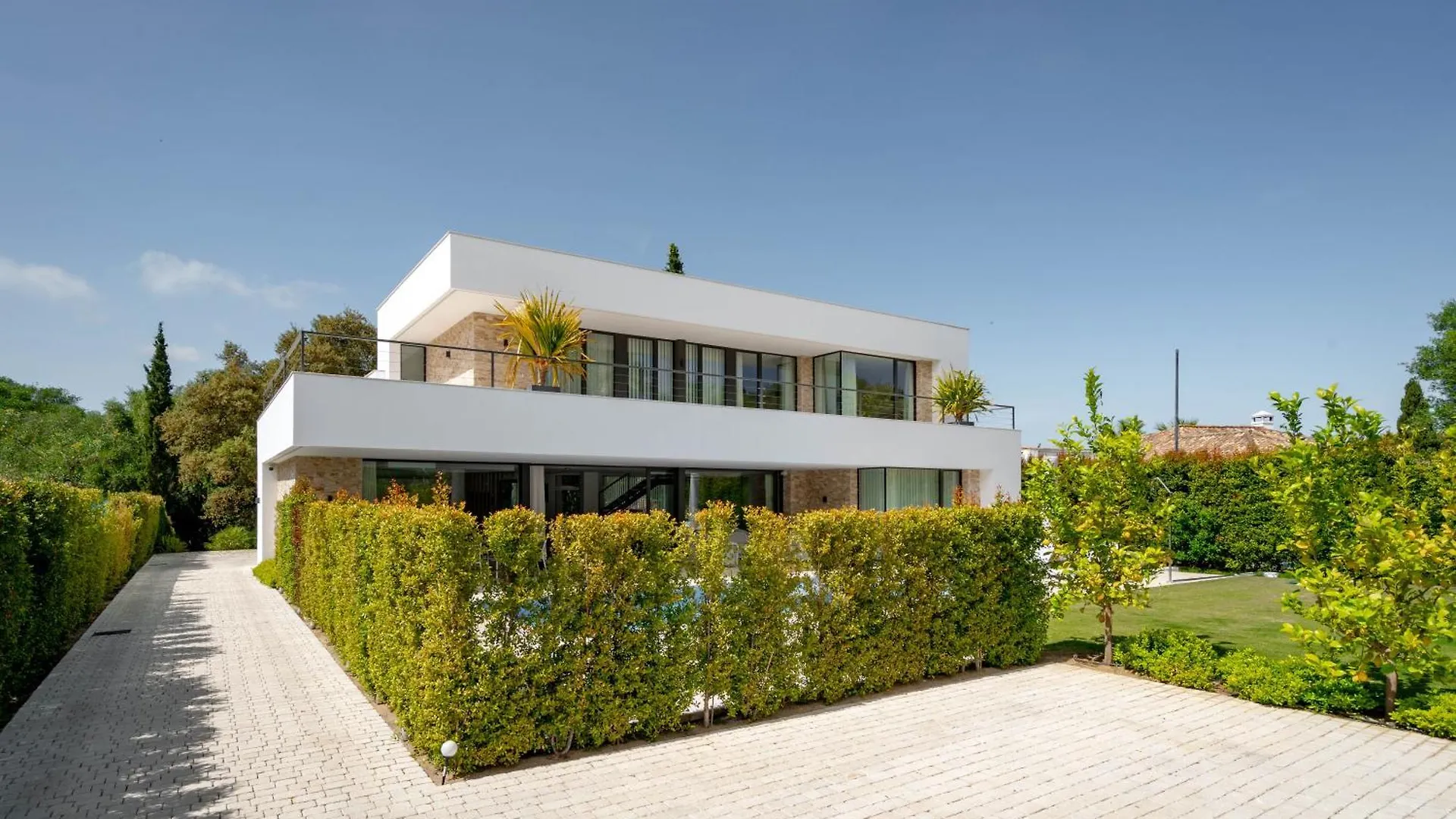 Villa Mendoza Сотогранде